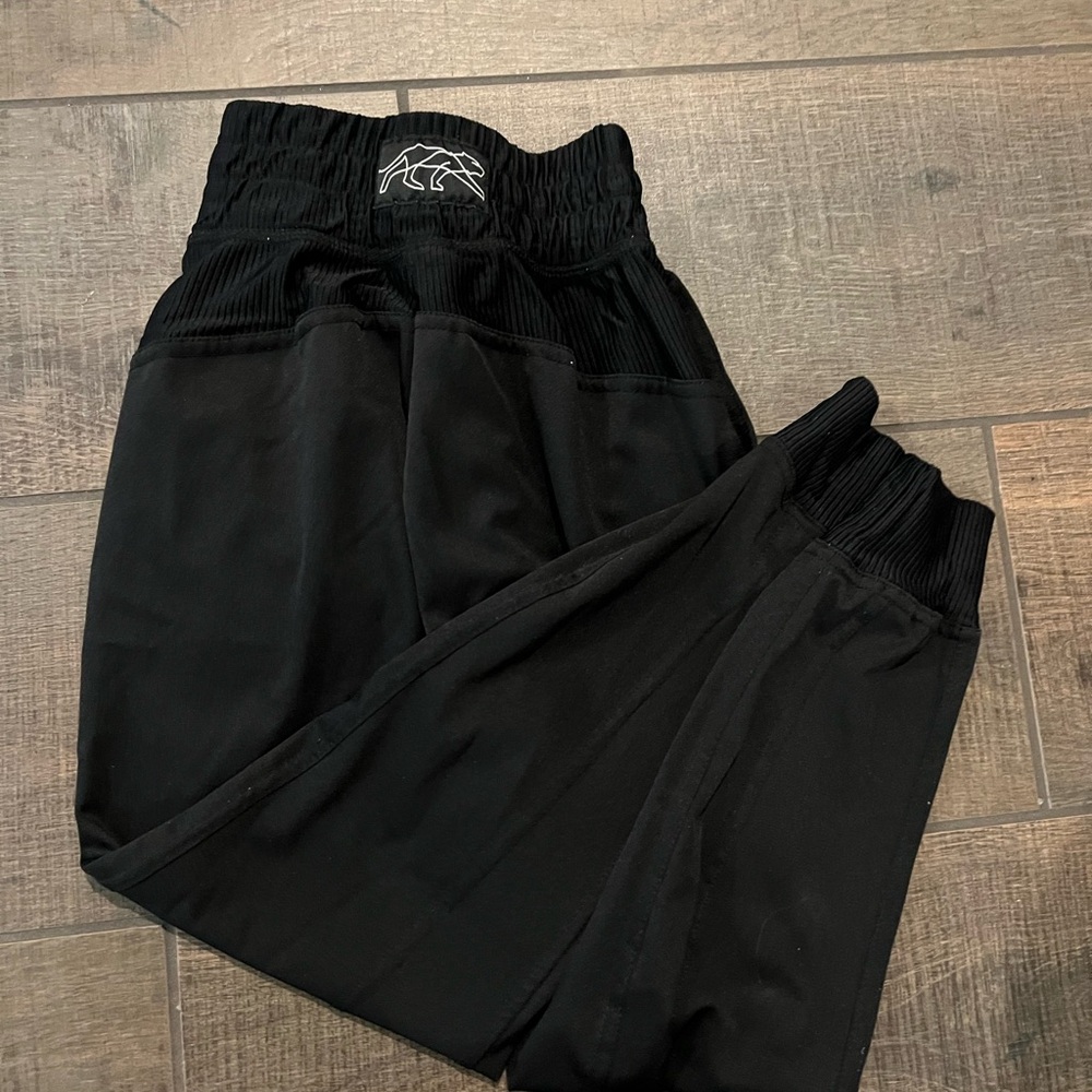 Tiger Friday Black Jogger Pants Child Large Dance Wear
